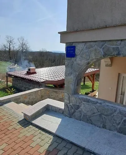 Studio Apartman Zara