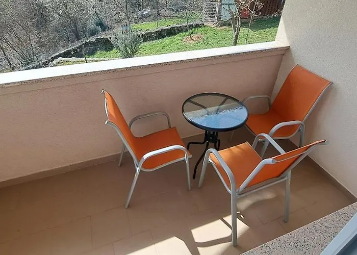 Studio Apartman Zara
